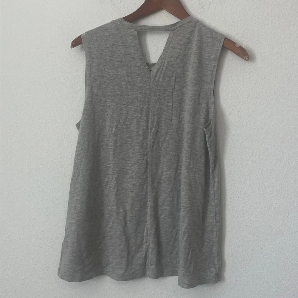 Disney Gray Disney World Cinderella Castle Tank Top - Picture 3 of 3